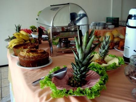 Hugo Plaza Hotel Собрал Екстериор снимка